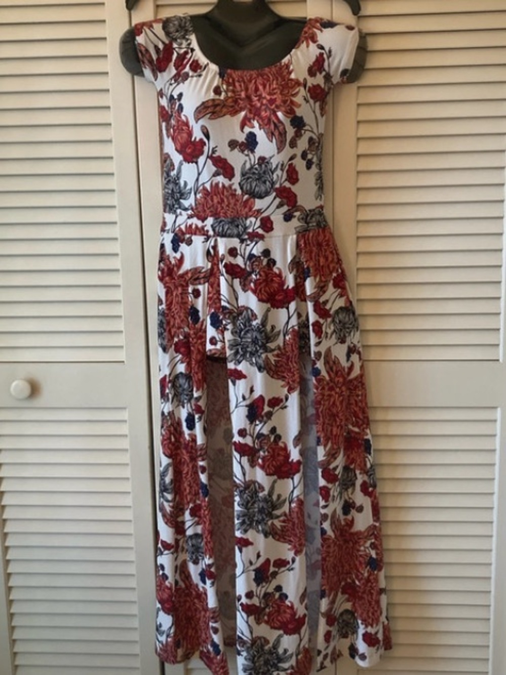 Hot Kiss Maxi Dress Shorts Attached Floral Print Sz M 🌹